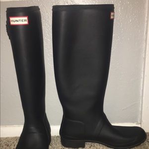 Tall Matte Black Hunter Rainboots